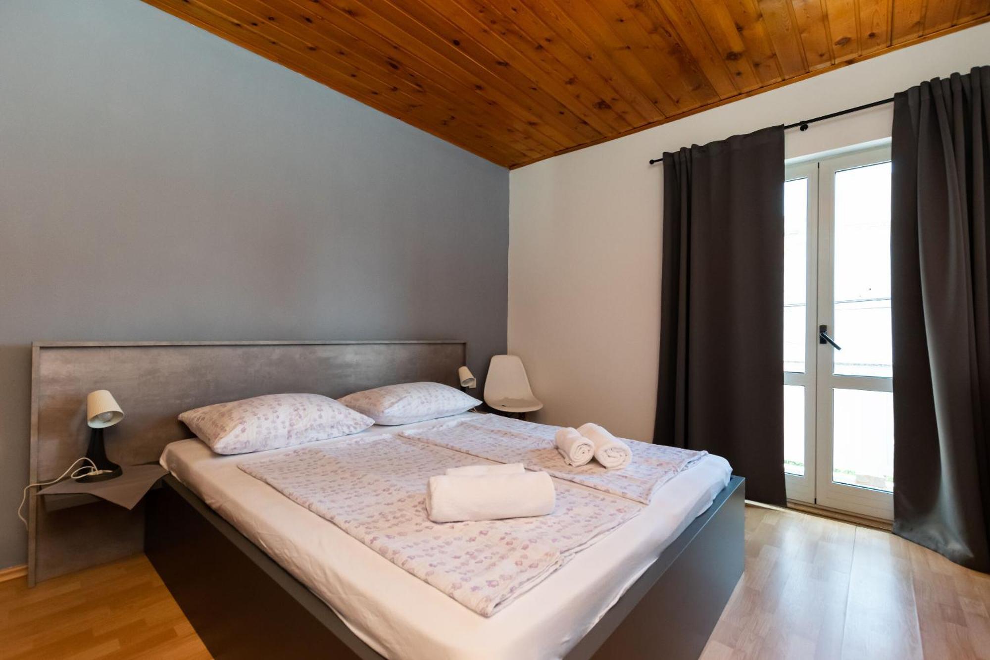 Apartments Anica F ロパール エクステリア 写真